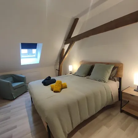 Appartement 2 Chambres, Confort Et Calme.