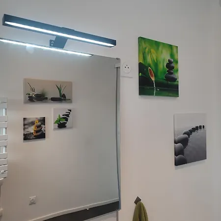 2 Chambres, Confort Et Calme. * Zeggers-Cappel