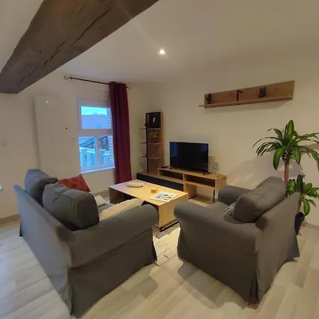 2 Chambres, Confort Et Calme. *